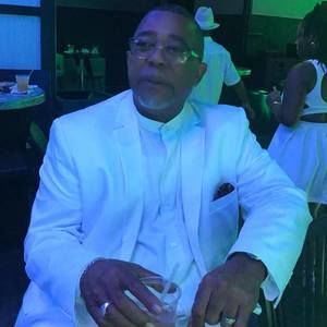 Meet your Posher, Stephen